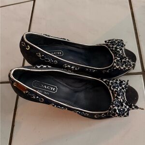 Coach Women's Blue and White Heels with cute bows. With wedge